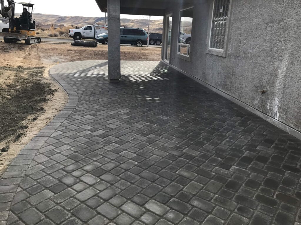 paver walkway construction